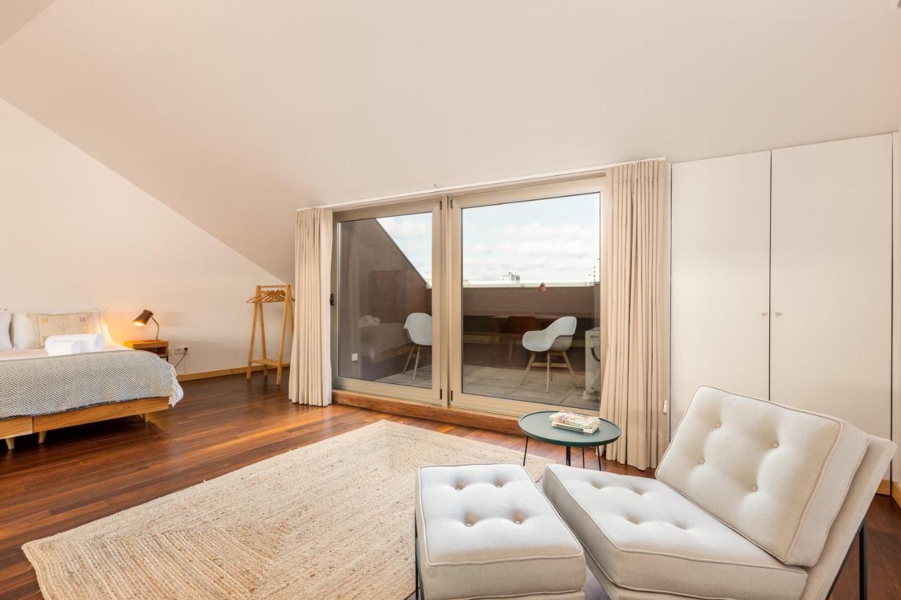 Sunny Loft In Downtown Porto With Private Parking Apartment Exterior photo